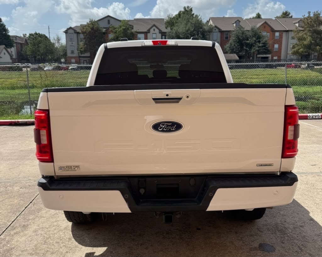 Photo 6 of this FORD F-150