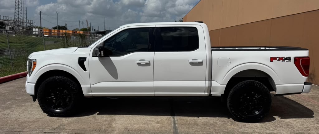 Photo 7 of this FORD F-150