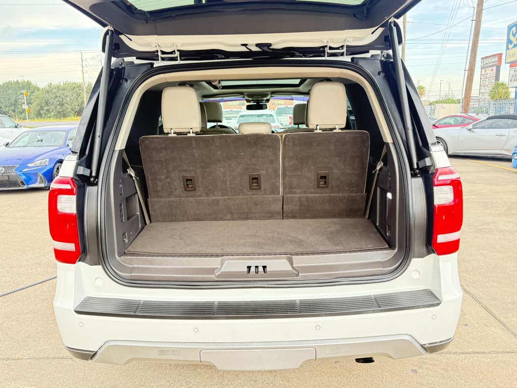 Photo 9 of this FORD EXPEDITION