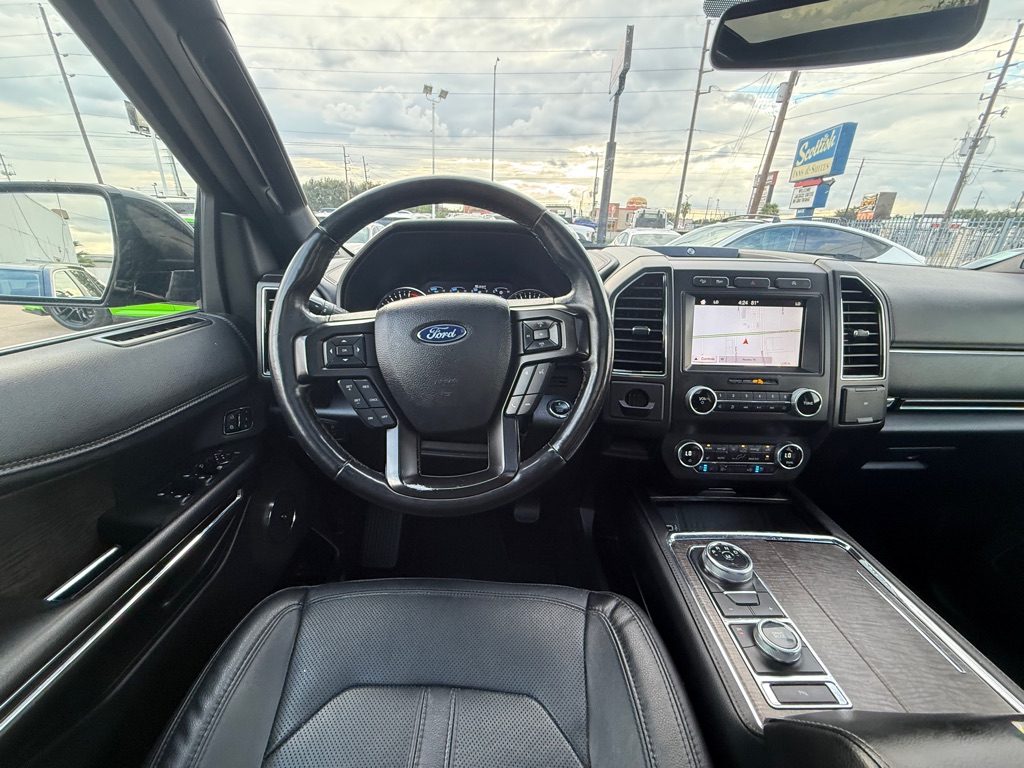 Photo 24 of this FORD EXPEDITION