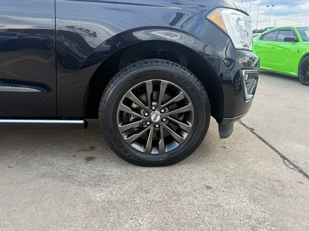 Photo 9 of this FORD EXPEDITION