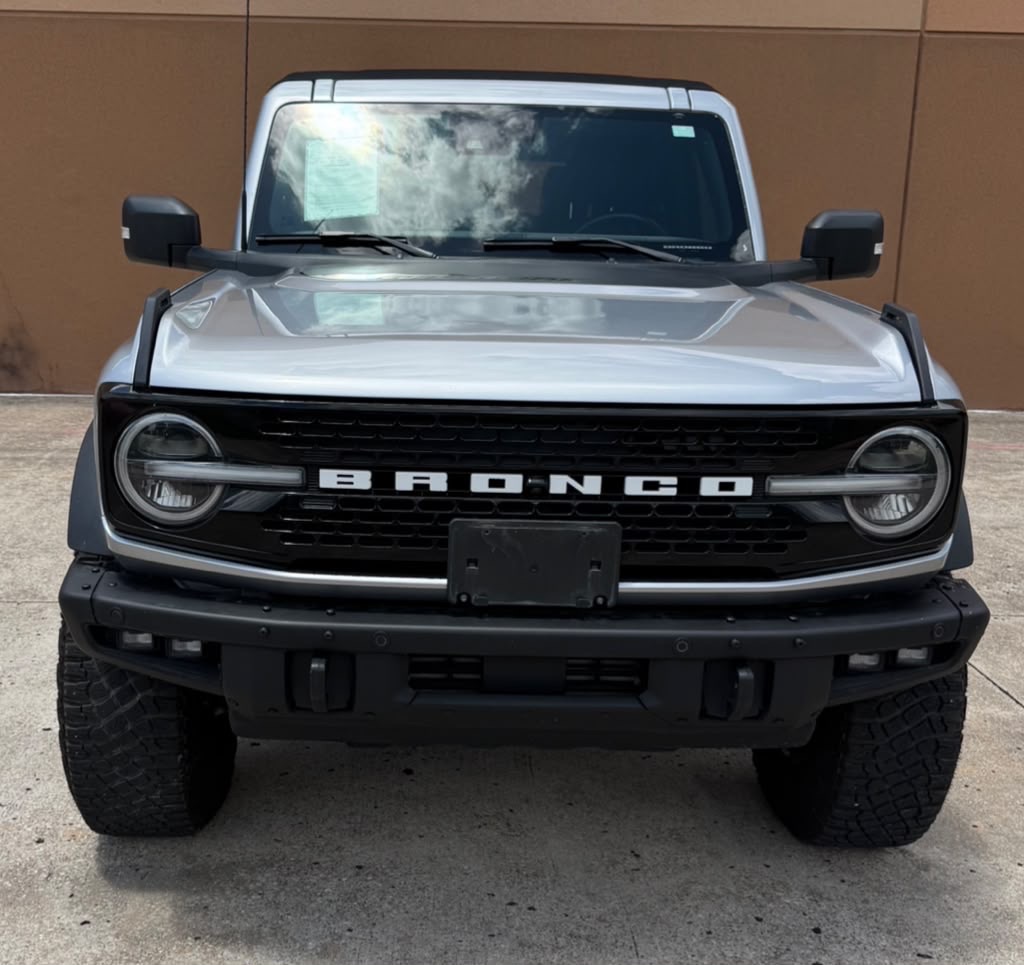 Photo 5 of this FORD BRONCO