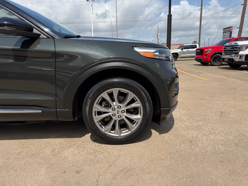 Photo 5 of this FORD EXPLORER