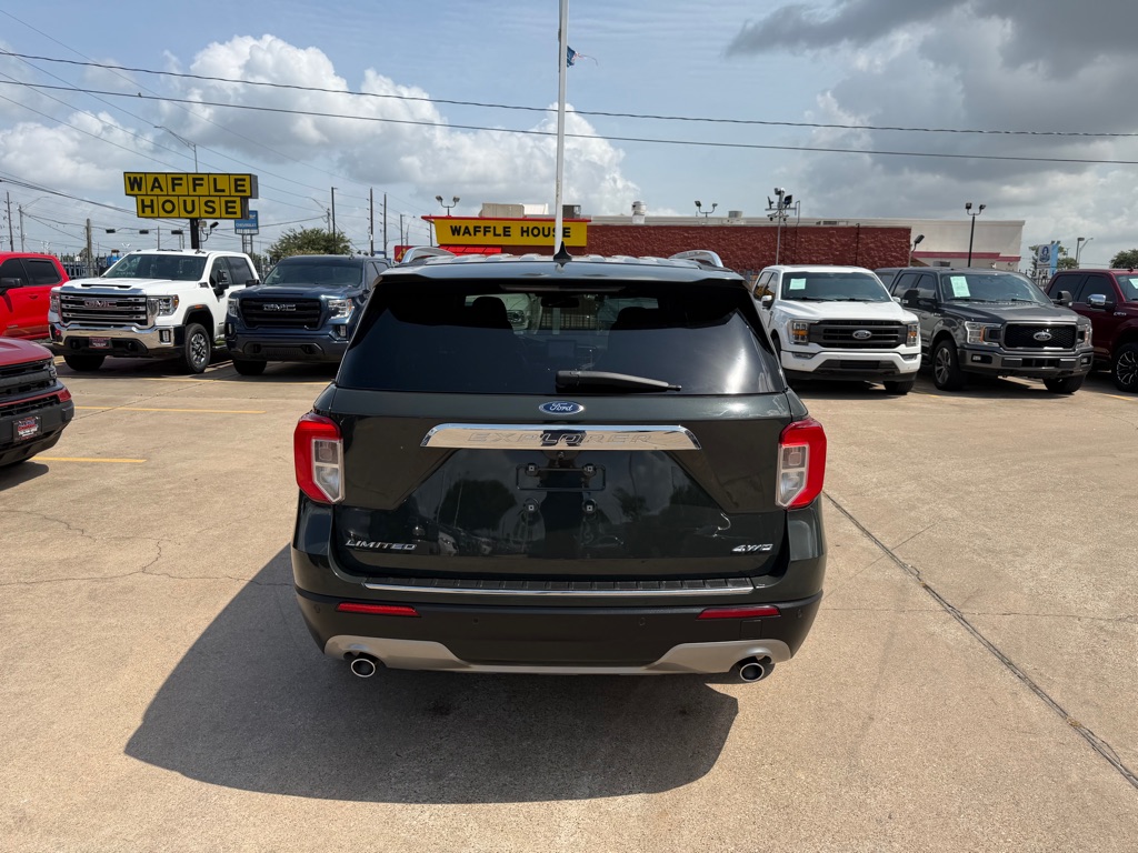 Photo 9 of this FORD EXPLORER