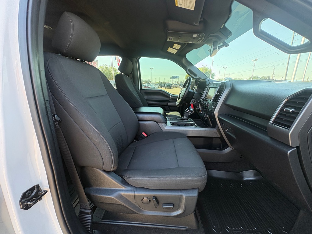 Photo 12 of this FORD F-150