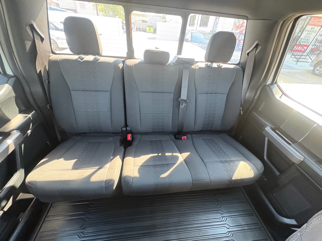 Photo 13 of this FORD F-150