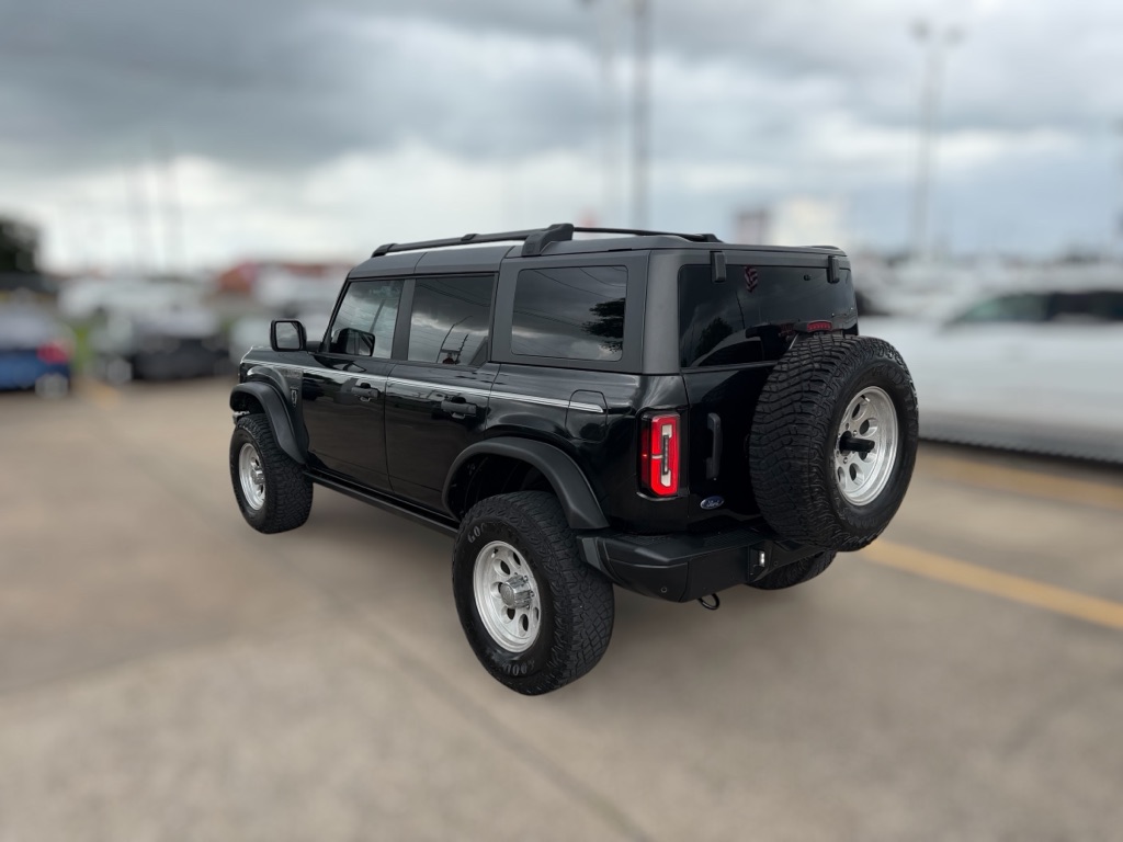 Photo 10 of this FORD BRONCO