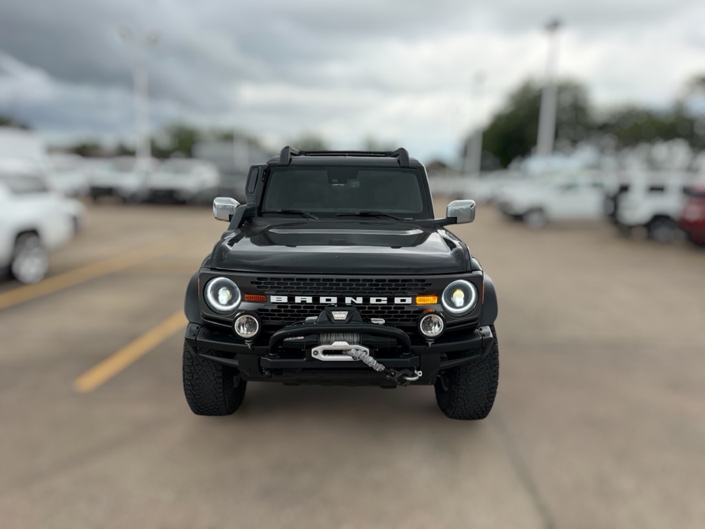 Photo 2 of this FORD BRONCO