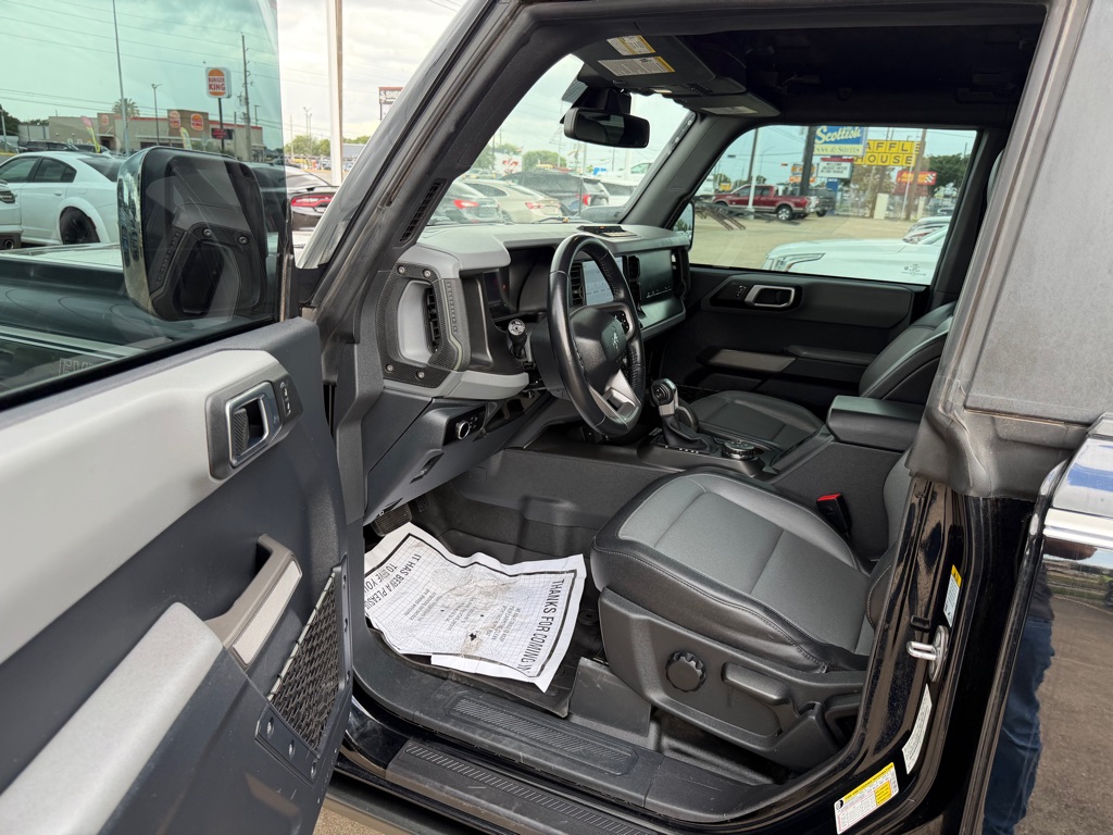 Photo 15 of this FORD BRONCO