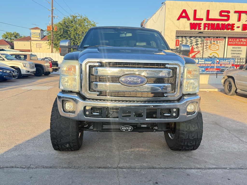 Photo 2 of this FORD F-350 SUPER DUT