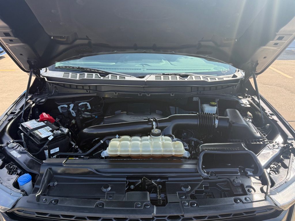 Photo 12 of this FORD F-150