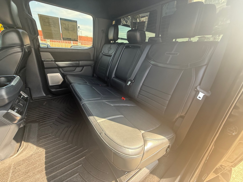 Photo 15 of this FORD F-150