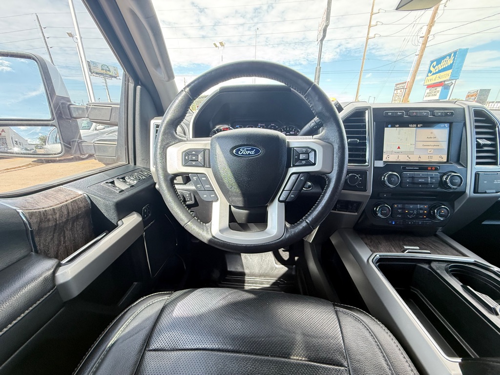 Photo 26 of this FORD F-250 SUPER DUT