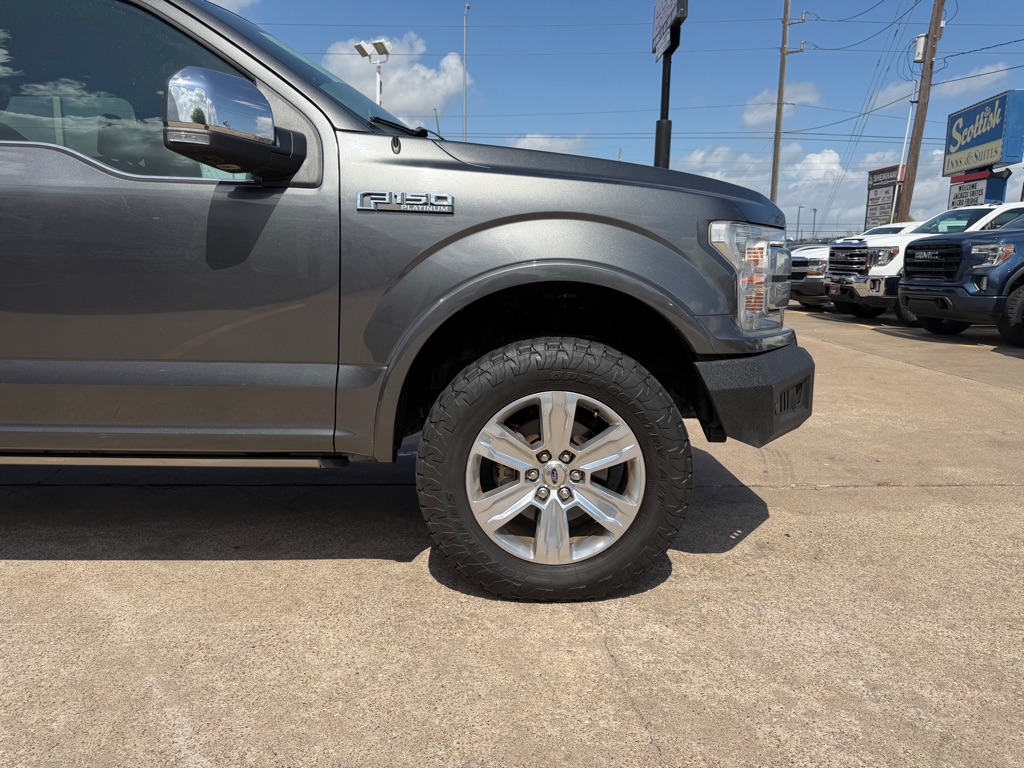 Photo 5 of this FORD F-150