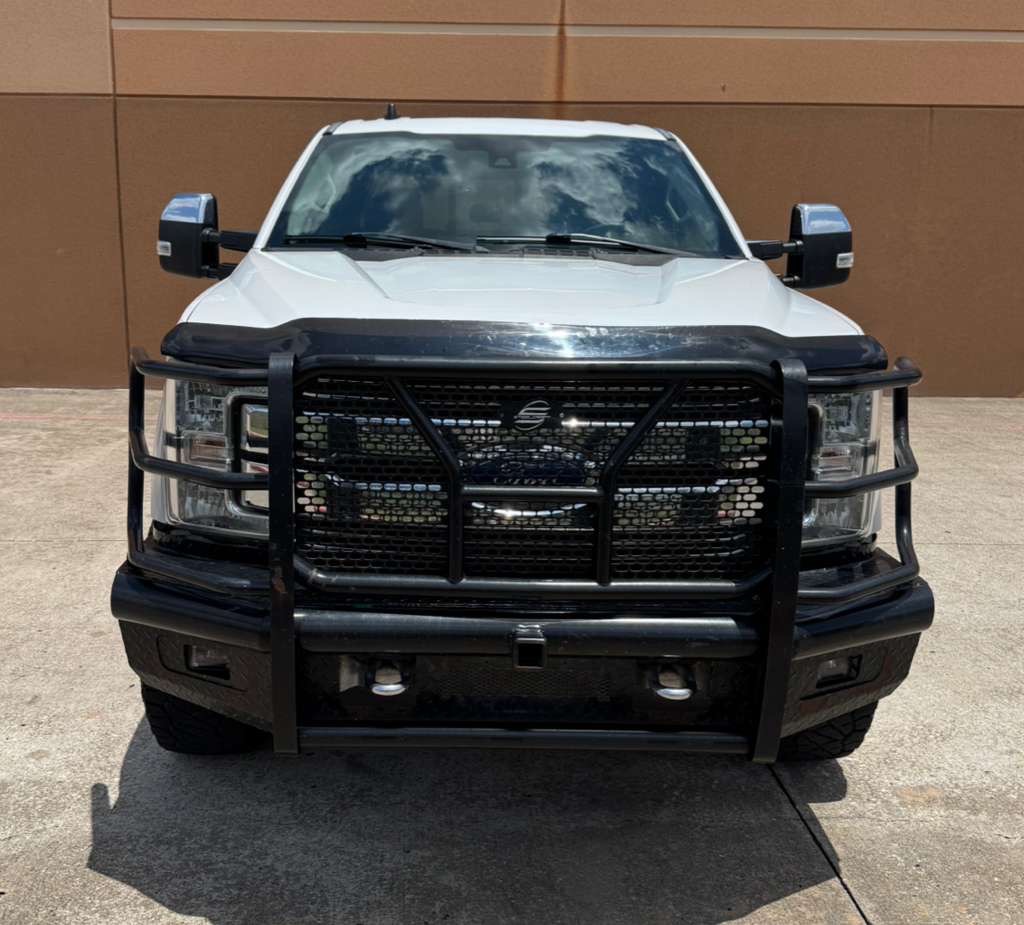 Photo 5 of this FORD F-250 SUPER DUT