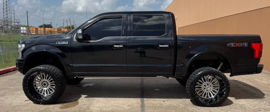 Photo 8 of this FORD F-150