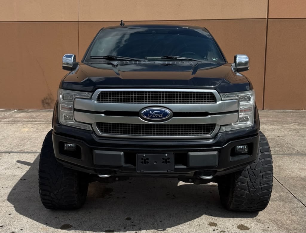 Photo 2 of this FORD F-150