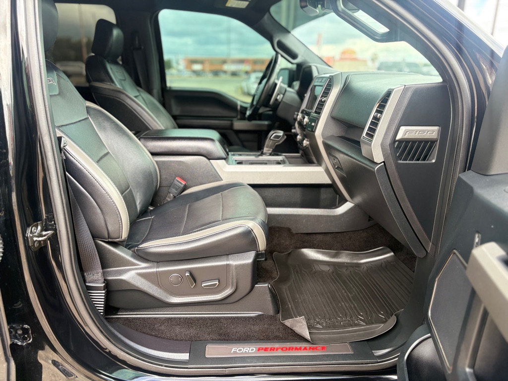 Photo 12 of this FORD F-150