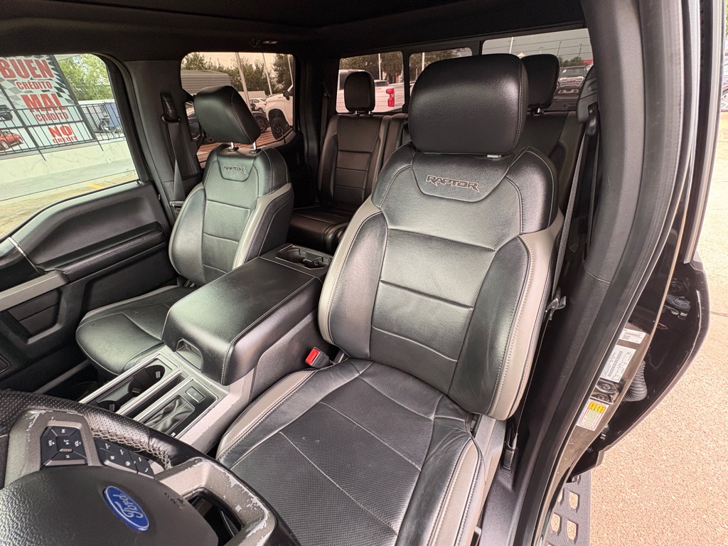 Photo 14 of this FORD F-150