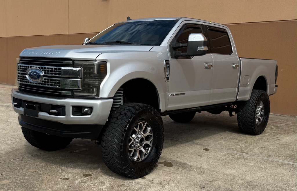 Photo 2 of this FORD F-250 SUPER DUT