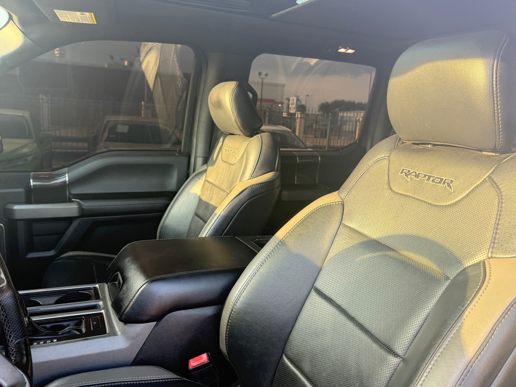 Photo 16 of this FORD F-150