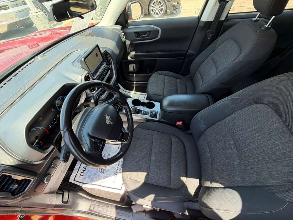 Photo 19 of this FORD BRONCO SPORT