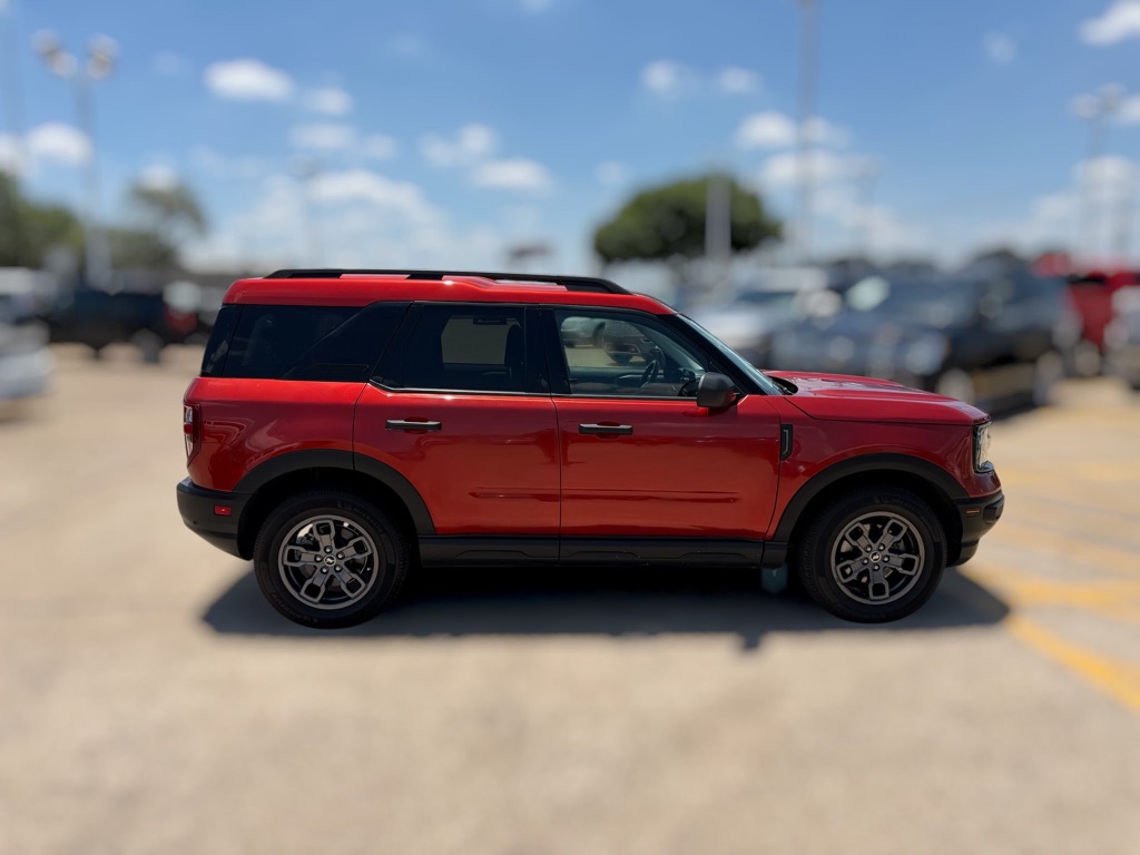 Photo 8 of this FORD BRONCO SPORT