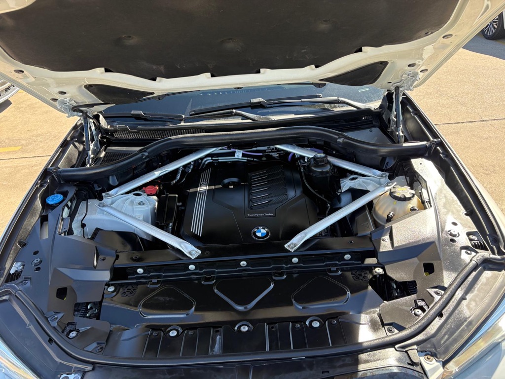 Photo 17 of this BMW X6