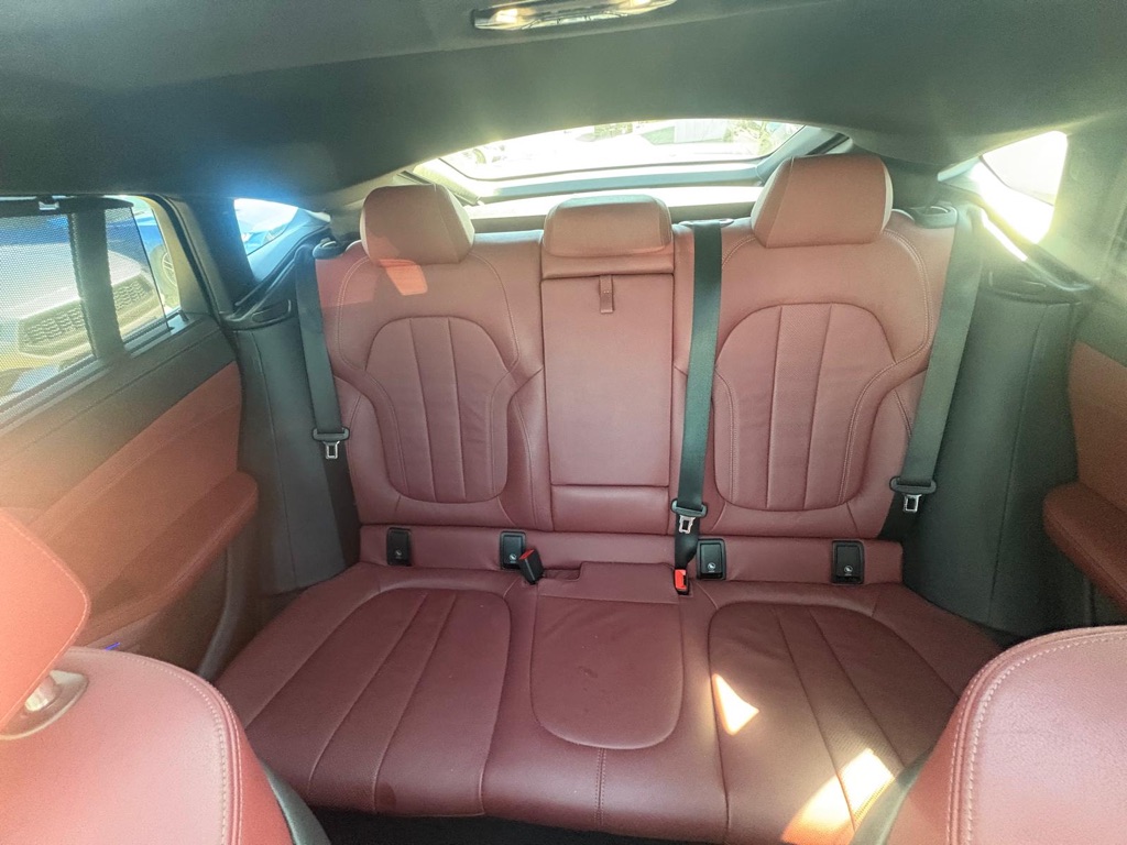 Photo 16 of this BMW X6
