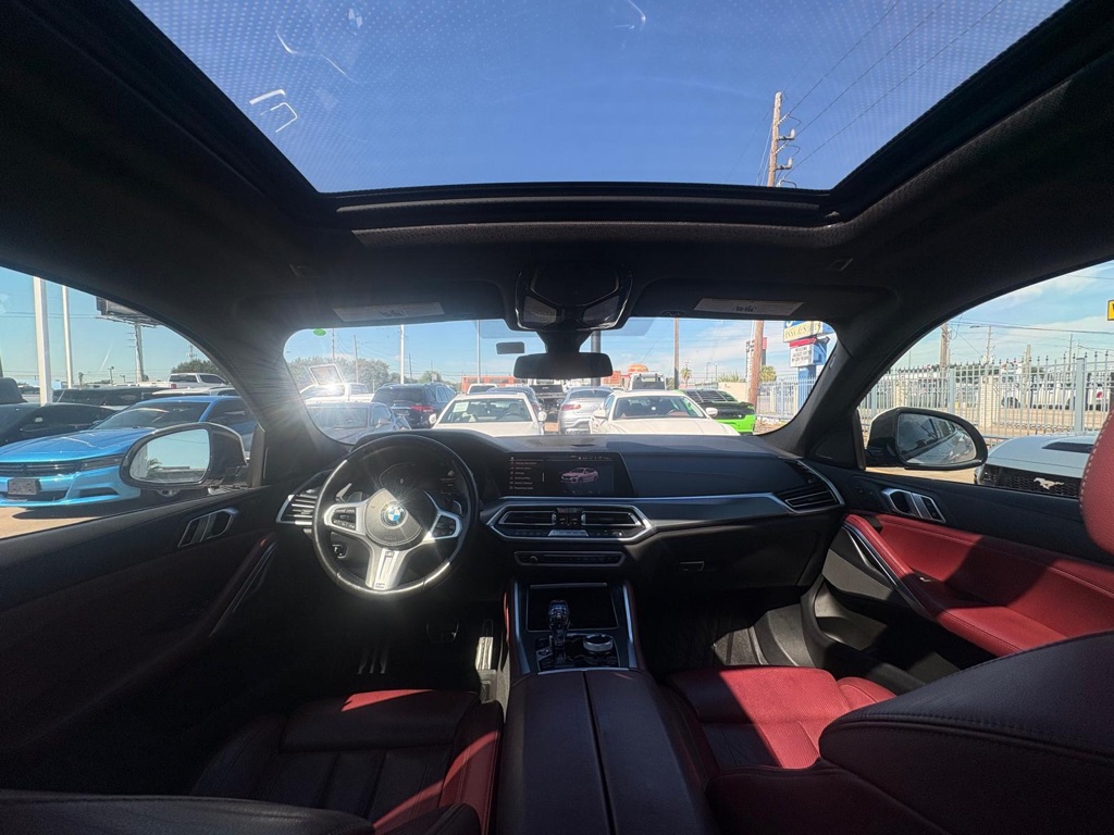 Photo 15 of this BMW X6