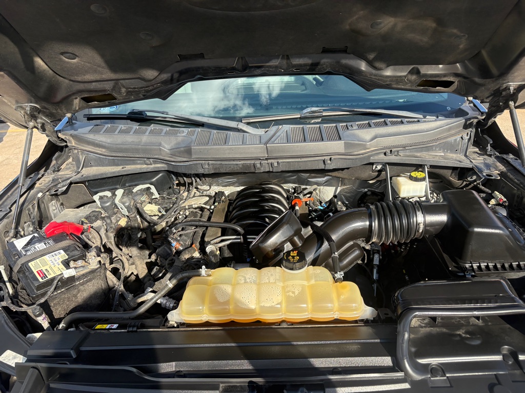Photo 17 of this FORD F-150