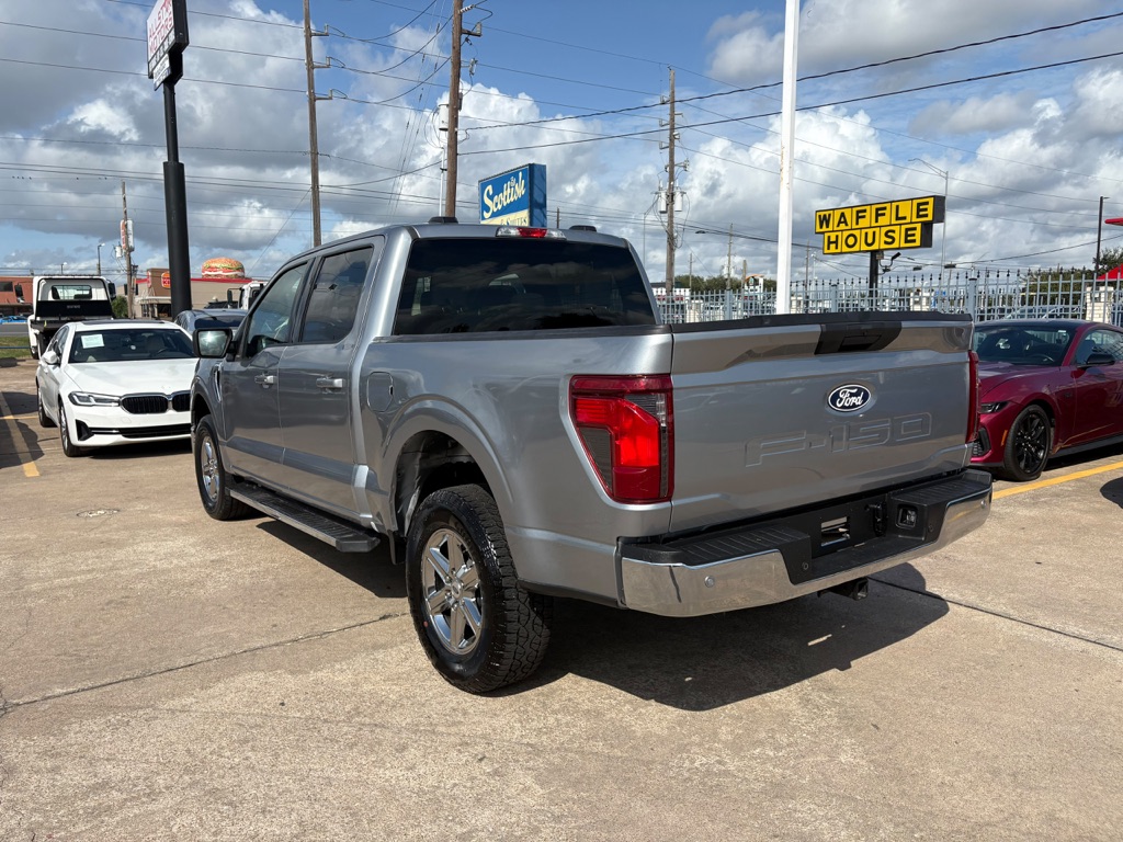 Photo 5 of this FORD F-150