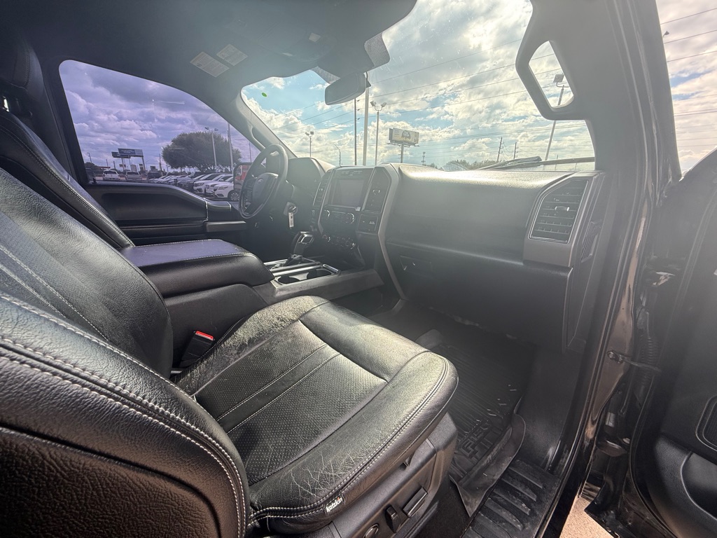 Photo 18 of this FORD F-150
