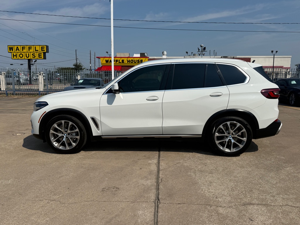 Photo 4 of this BMW X5