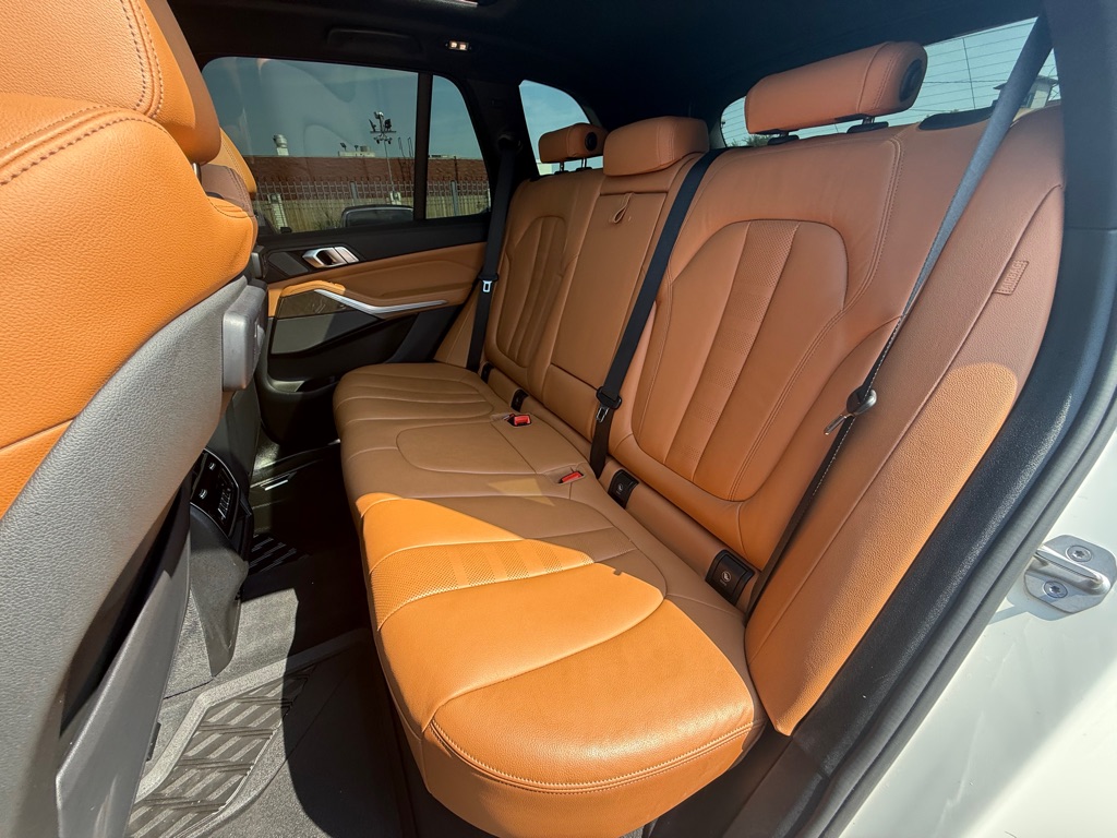 Photo 15 of this BMW X5