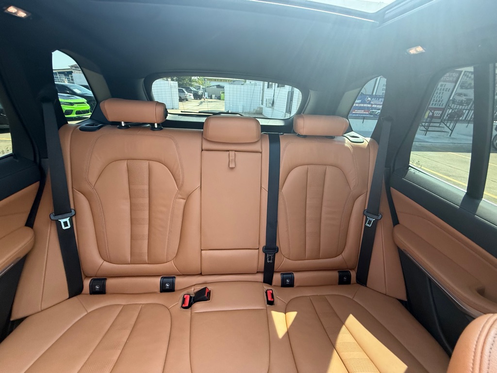 Photo 22 of this BMW X5