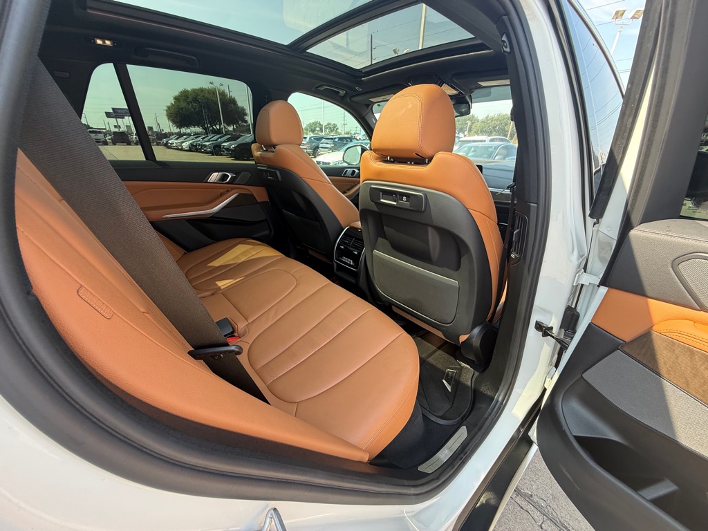 Photo 17 of this BMW X5