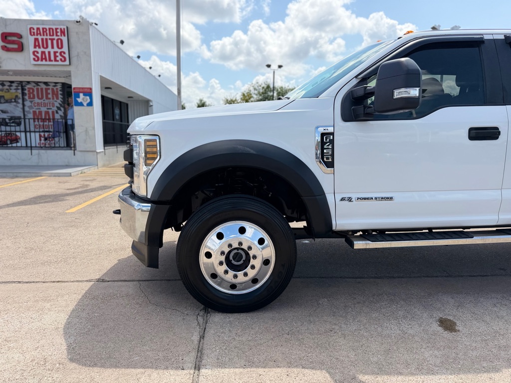 Photo 4 of this FORD F-450 SUPER DUT