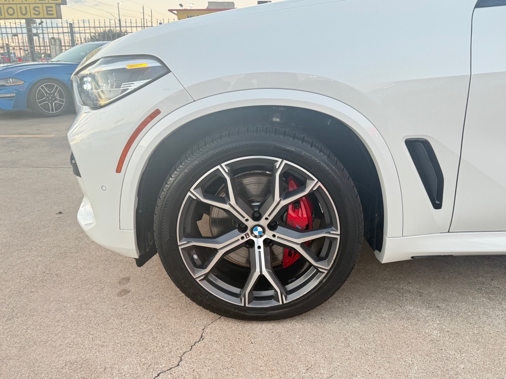 Photo 9 of this BMW X5