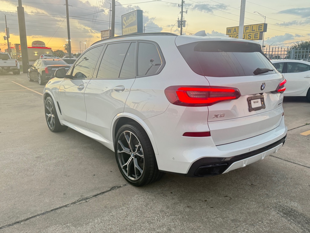 Photo 5 of this BMW X5