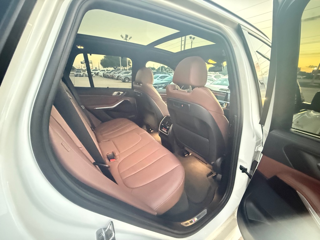 Photo 18 of this BMW X5