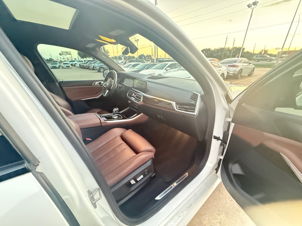 Photo 19 of this BMW X5