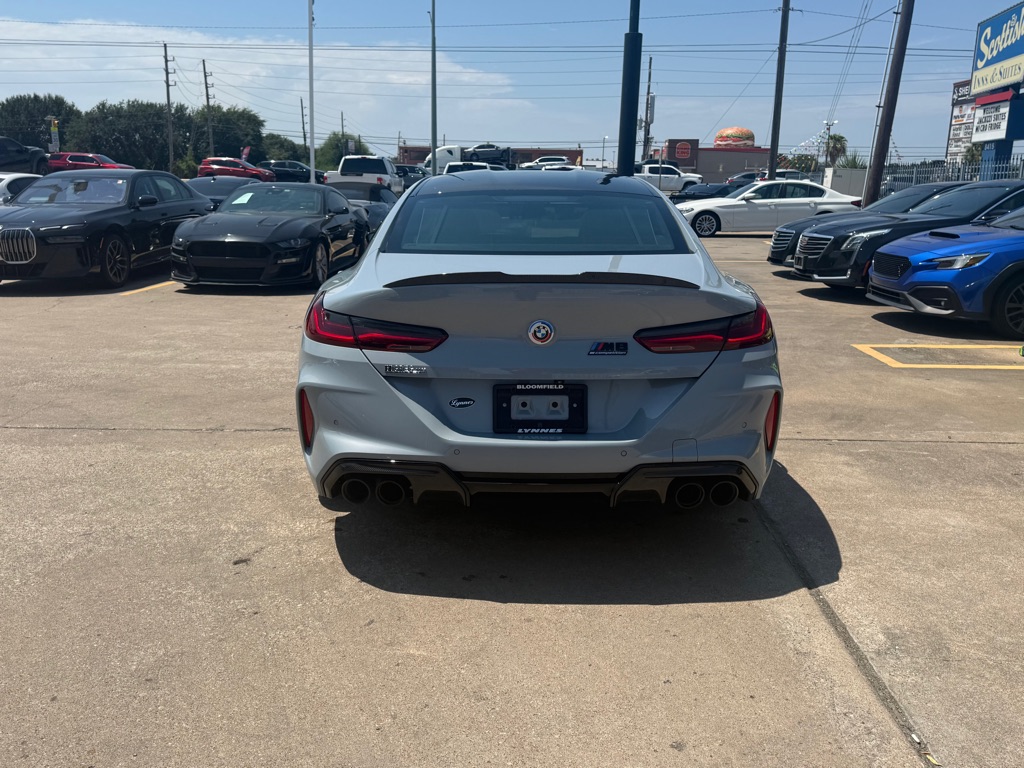 Photo 6 of this BMW M8