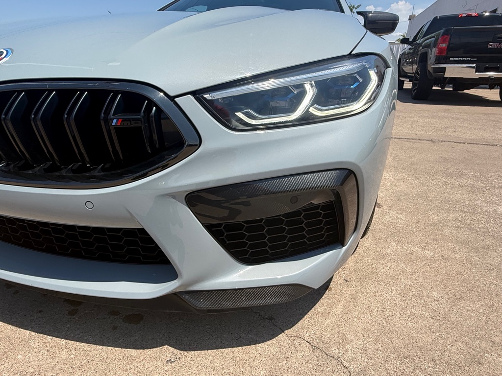 Photo 13 of this BMW M8