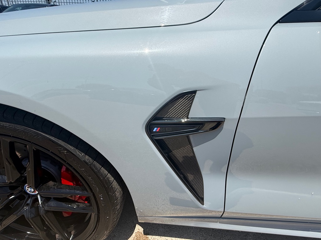 Photo 11 of this BMW M8