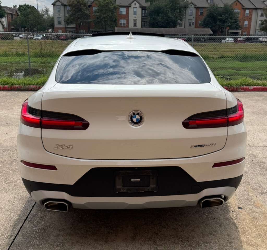 Photo 6 of this BMW X4