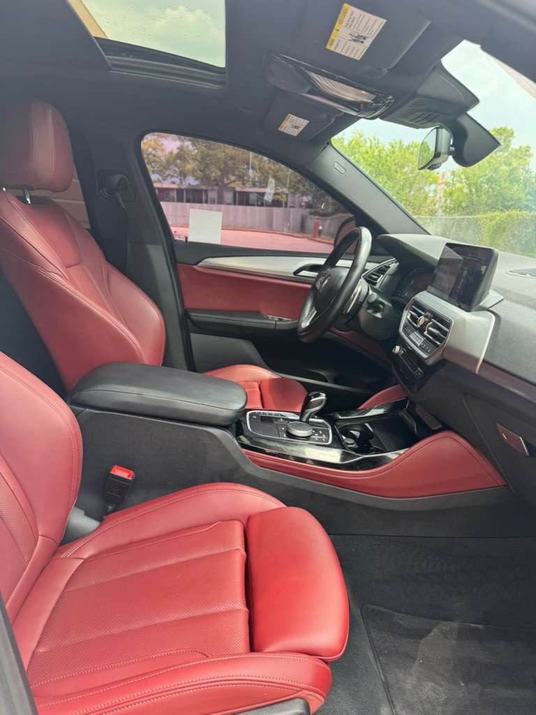 Photo 13 of this BMW X4