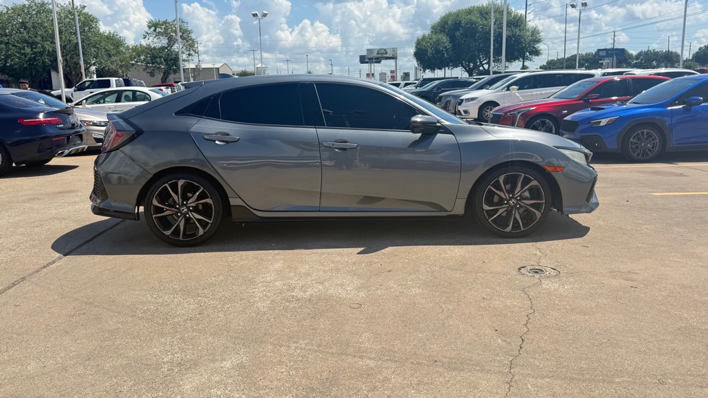 Photo 8 of this HONDA CIVIC