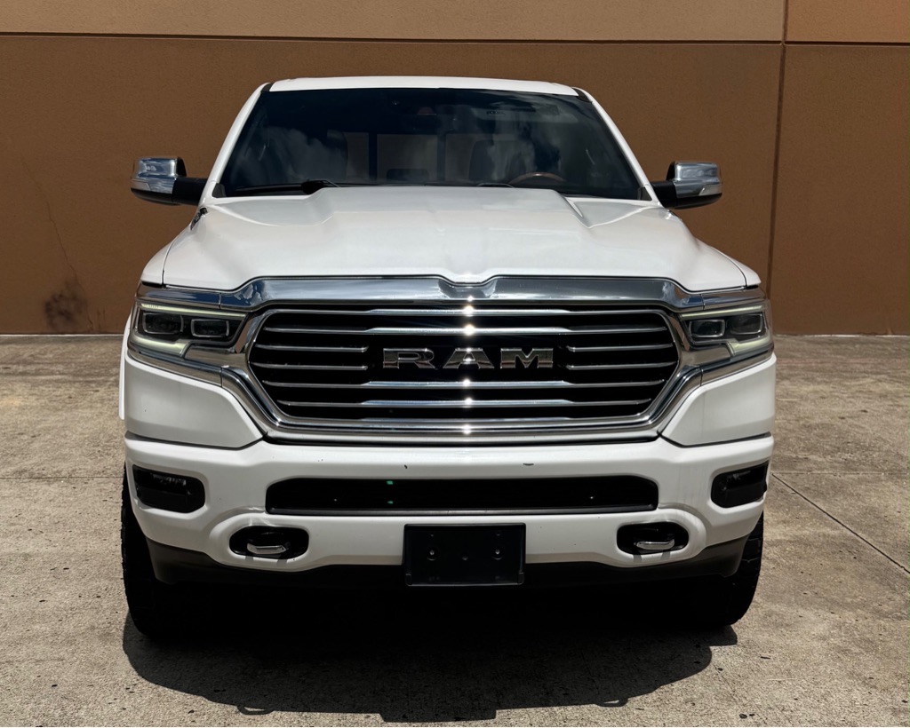 Photo 5 of this RAM 1500