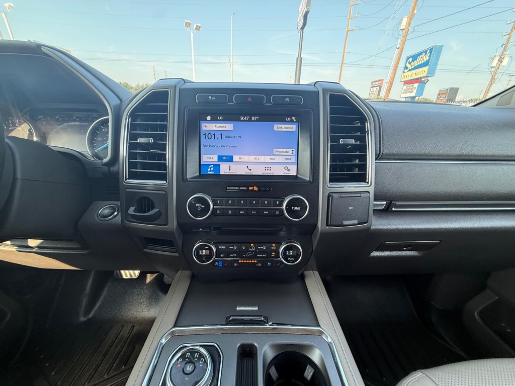 Photo 25 of this FORD EXPEDITION